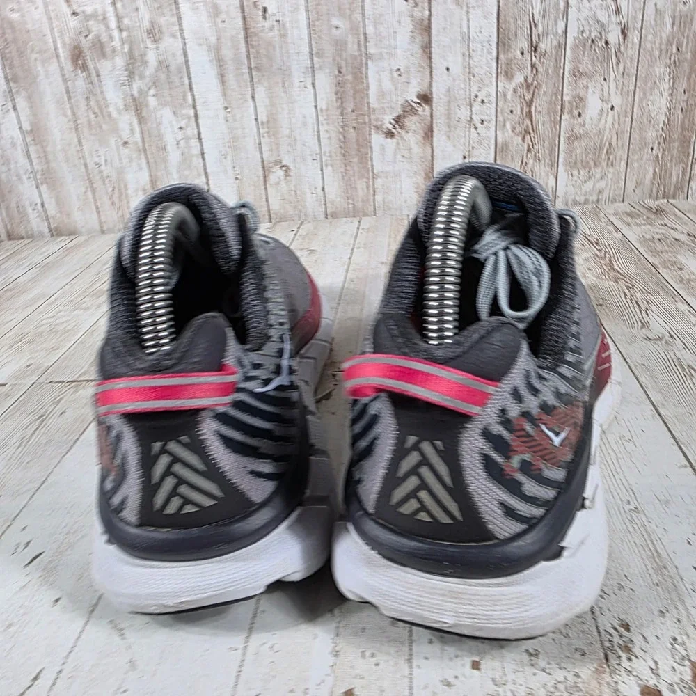 Hoka One One Clifton 5 Wide Mens 6.5 Grey Red Running Shoes 1093758 AMTL